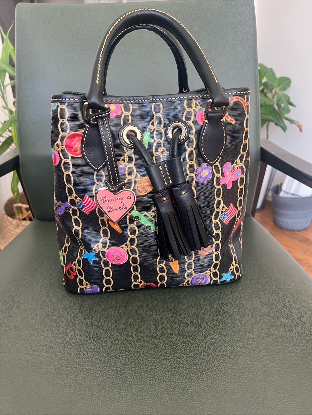 NWT Vintage Y2K Dooney & Bourke Black Multi Chain-Print Tote